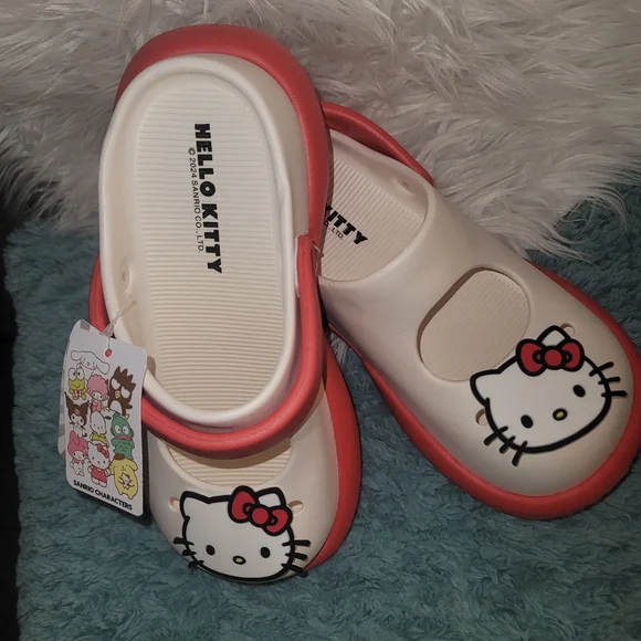 Hello Kitty Clogs Size 39- 40 - Picture 5 of 11